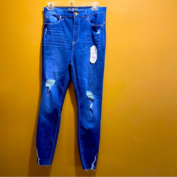NOBO Denim - Women NOBO high rise sculpting skinny stretch distressed raw edge jean sz 13 NWT